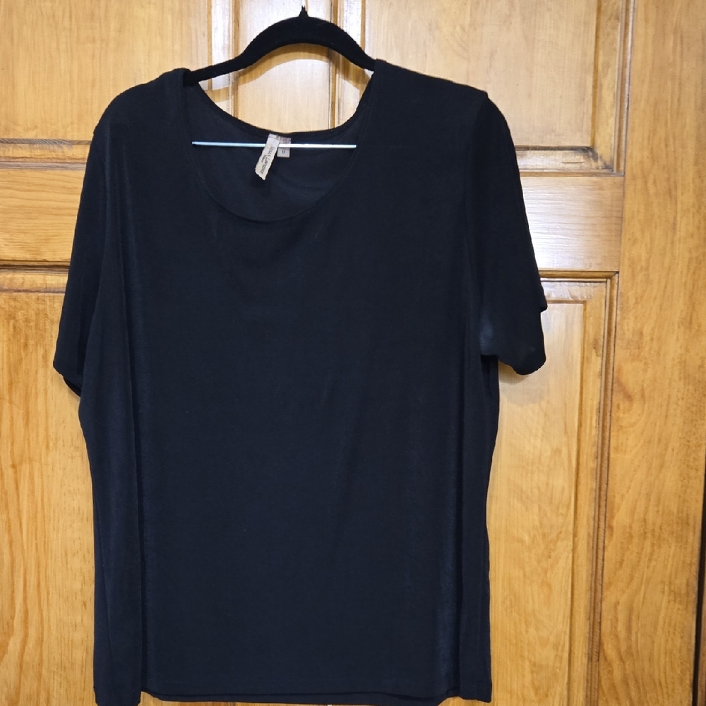 Susan Lawrence Travel Knit Black Top